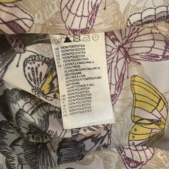 Woman’s H&M butterfly dress. Size 8 - Picture 7 of 7